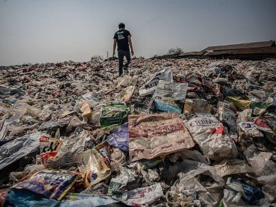 Polusi Plastik Dan Emisi Gas Rumah Kaca