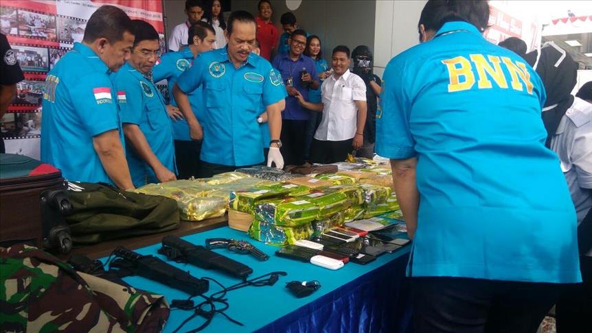 Kebijakan Hukum Pengedar Narkoba Di Republik Indonesia