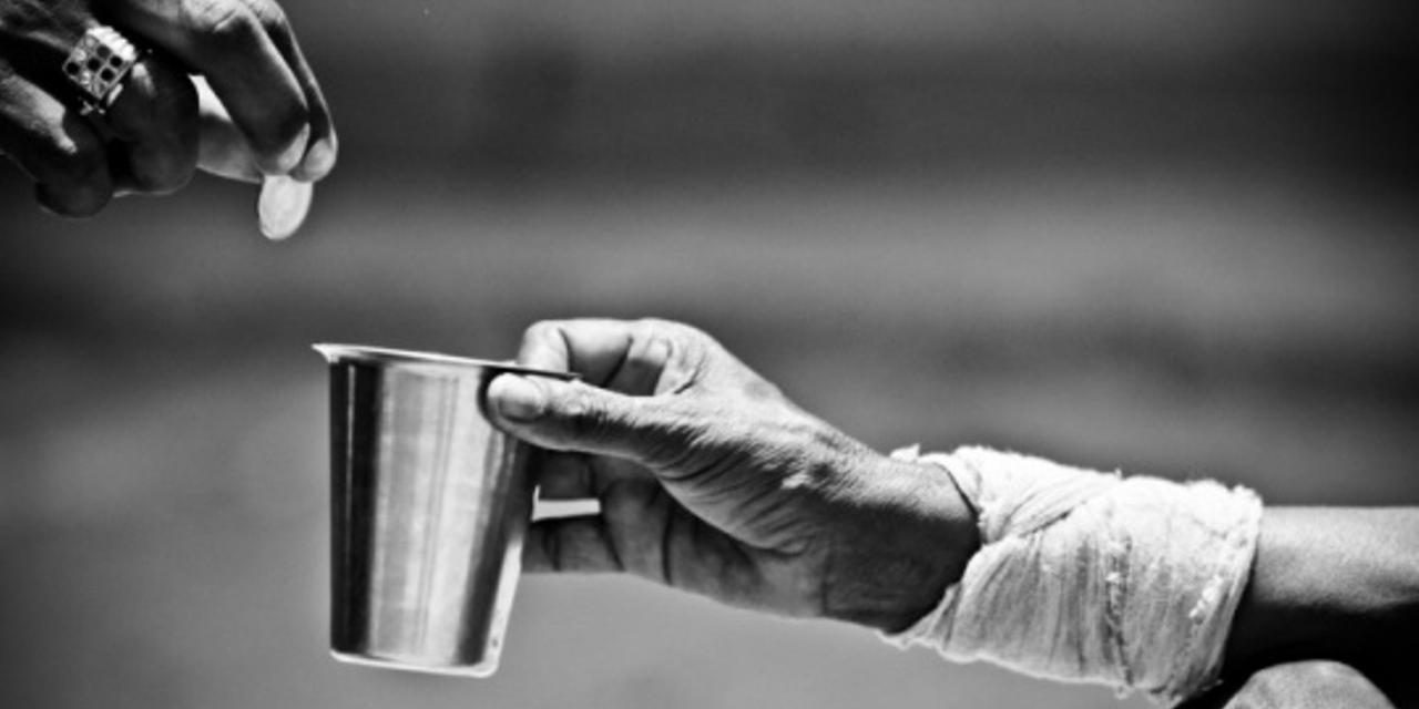 Plot Twist! Penghasilan Pengemis Bikin Karyawan Minder