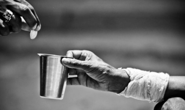 Plot Twist! Penghasilan Pengemis Bikin Karyawan Minder