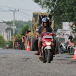 Tips Ngerem Di Jalan Bolong: Anti Oleng & Stabil