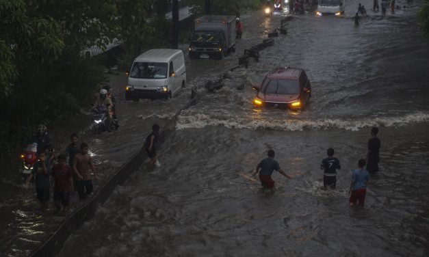Warning! Mobil Hybrid Terendam Banjir Bukan Masalah Sepele