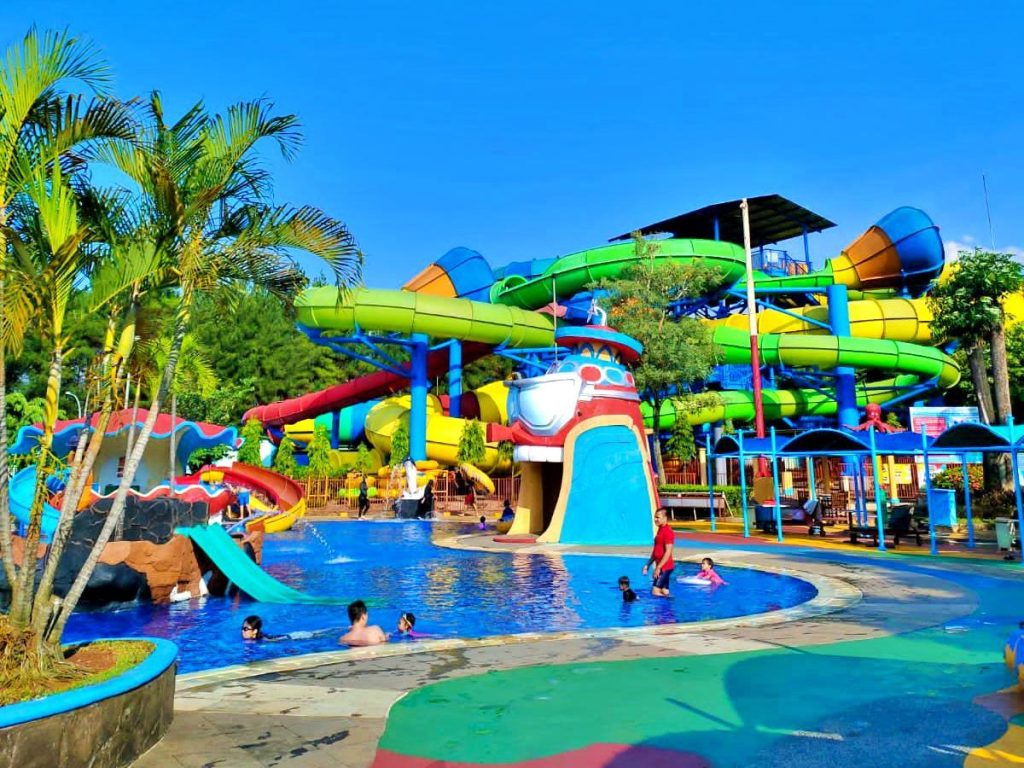 Weekend Di BSD? Mending Seru-Seruan Di Kolam Ini