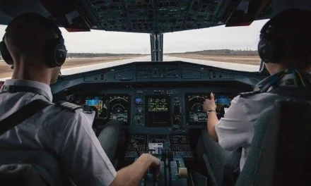 Pria Toronto Nyamar Jadi Pilot Demi Terbang Gratis