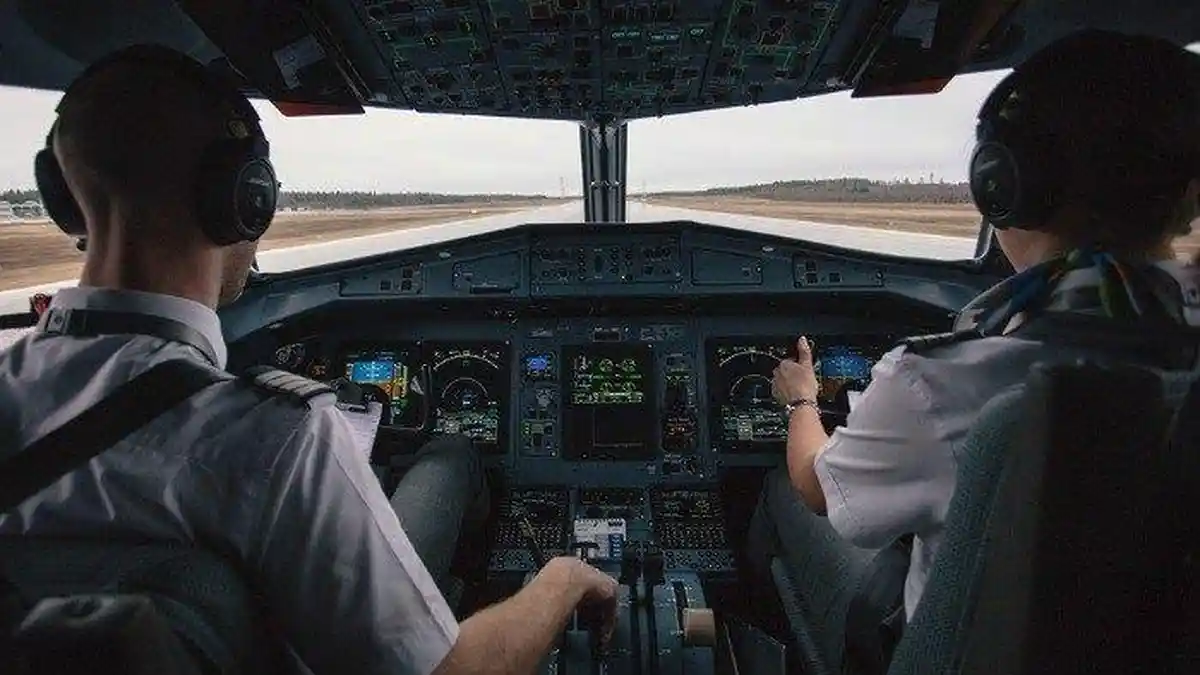 Pria Toronto Nyamar Jadi Pilot Demi Terbang Gratis