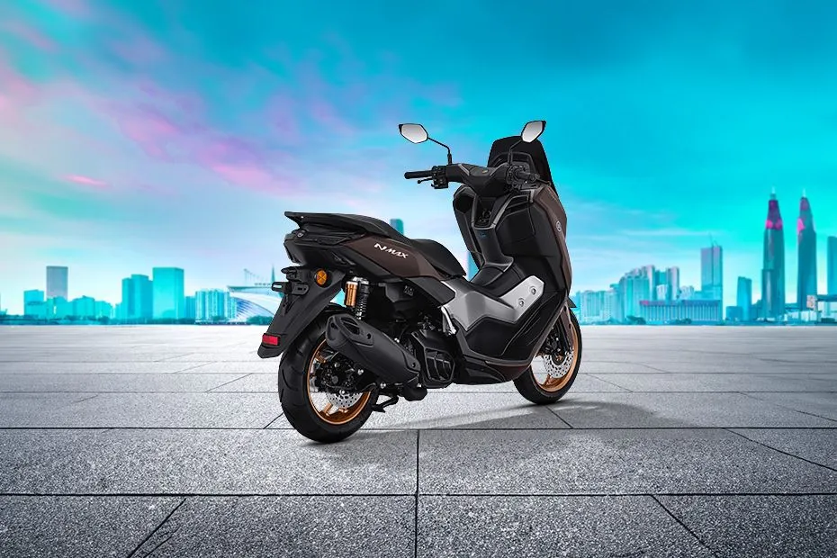 Yamaha NMAX Turbo: Motor Standar Tapi Larinya Gahar Pol!