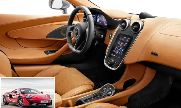 Bukan Cuma Kencang, Ini Fitur Andalan Di Dalam Mobil Sport