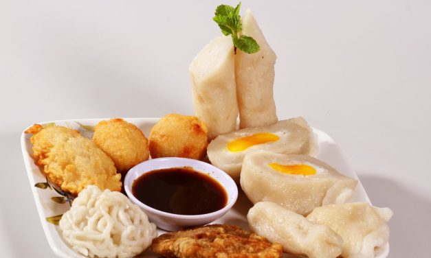Kulineran Di Palembang? Jangan Sampai Kelewatan Makanan Ini!
