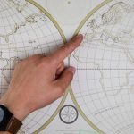 Misteri Kutub: Kenapa Tak Ada Kutub Timur & Barat?