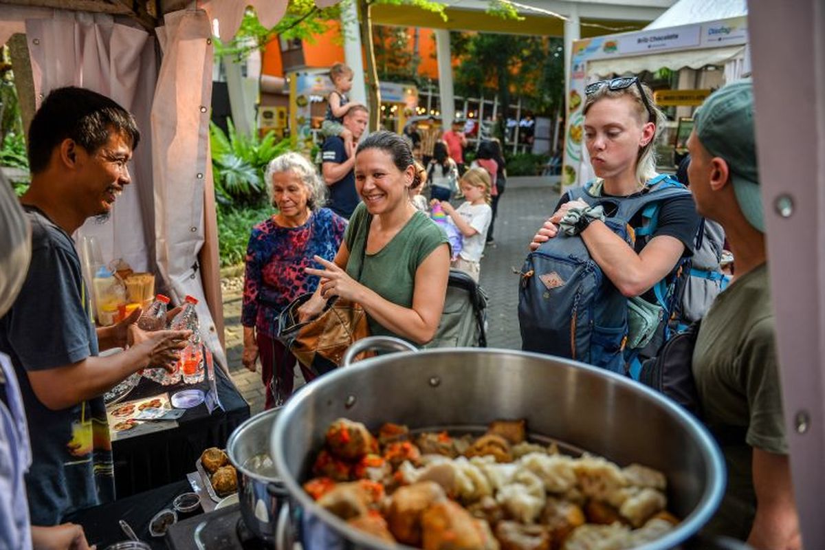 Kuliner Bandung Laris Manis Di Serbu 6,5 Juta Turis